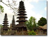 Τ���q�@��